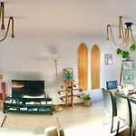 Surfness Gæstehus