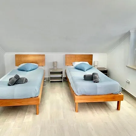 Surfness Guest house Baleal